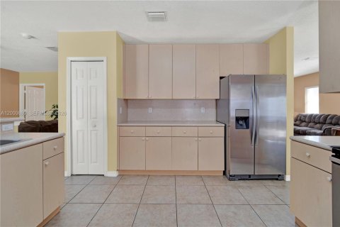 Купить виллу или дом в Хомстед, Флорида 3 спальни, 195м2, № 2065403 - фото 23