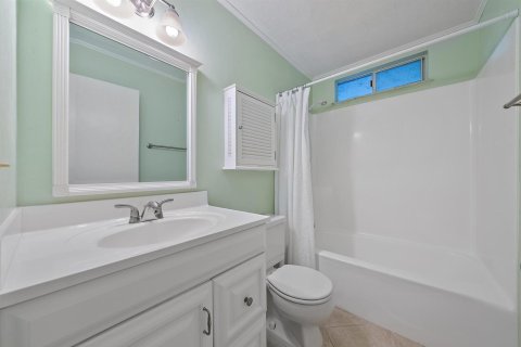 Condominio en venta en Jensen Beach, Florida, 2 dormitorios, 118.17 m2 № 2248555 - foto 18