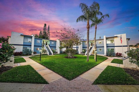 Condominio en venta en Jensen Beach, Florida, 2 dormitorios, 118.17 m2 № 2248555 - foto 25