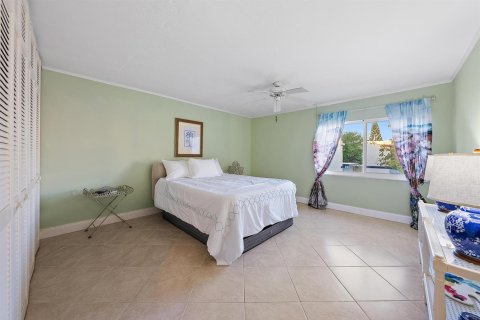 Condominio en venta en Jensen Beach, Florida, 2 dormitorios, 118.17 m2 № 2248555 - foto 17