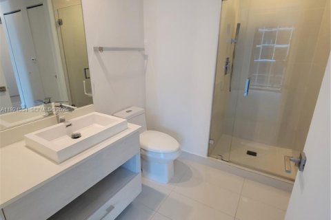 Apartamento en alquiler en Miami, Florida, 1 dormitorio, 50.26 m2 № 1983719 - foto 12