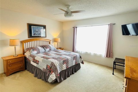 Casa en venta en Kissimmee, Florida, 5 dormitorios, 215.25 m2 № 2106393 - foto 17