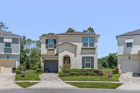 Villa ou maison à Kissimmee, Floride 7 chambres, 328.22 m2 № 2406442