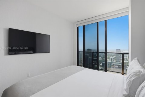 Condo in Miami, Florida, 1 bedroom  № 2252316 - photo 24