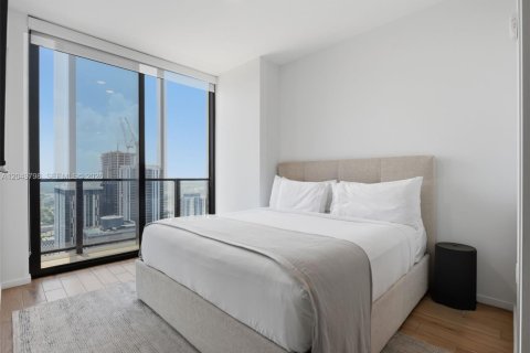Condo in Miami, Florida, 1 bedroom  № 2252316 - photo 19
