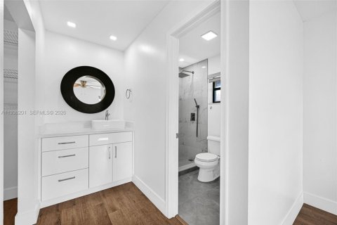 Copropriété à vendre à Hialeah, Floride: 2 chambres, 86.03 m2 № 1995943 - photo 22