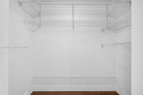 Copropriété à vendre à Hialeah, Floride: 2 chambres, 86.03 m2 № 1995943 - photo 25