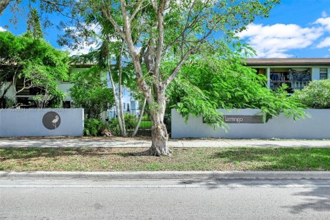 Copropriété à vendre à Hialeah, Floride: 2 chambres, 86.03 m2 № 1995943 - photo 15