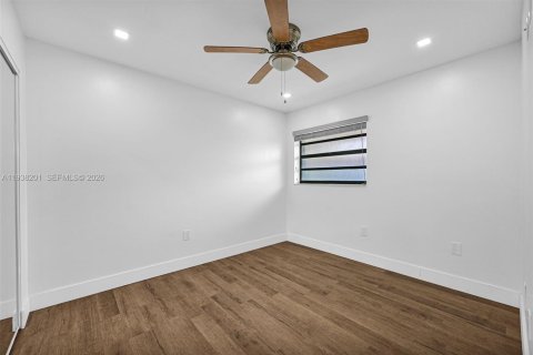 Copropriété à vendre à Hialeah, Floride: 2 chambres, 86.03 m2 № 1995943 - photo 27