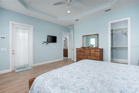 House in Palm Coast, Florida 3 bedrooms, 223.15 sq.m. № 1379268 - photo 27