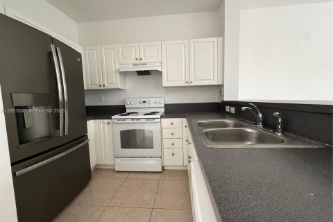 Condominio en venta en Homestead, Florida, 3 dormitorios, 98.66 m2 № 2339866 - foto 12