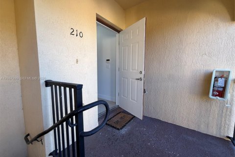 Condominio en venta en Homestead, Florida, 3 dormitorios, 98.66 m2 № 2339866 - foto 11