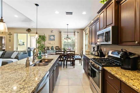 House in Parrish, Florida 3 bedrooms, 181.53 sq.m. № 1903583 - photo 17