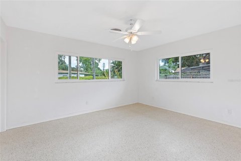 Villa ou maison à vendre à Saint Petersburg, Floride: 3 chambres, 178.19 m2 № 2396809 - photo 28
