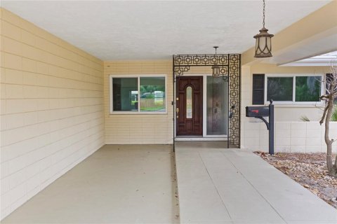 Villa ou maison à vendre à Saint Petersburg, Floride: 3 chambres, 178.19 m2 № 2396809 - photo 5