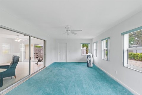 Villa ou maison à vendre à Saint Petersburg, Floride: 3 chambres, 178.19 m2 № 2396809 - photo 19