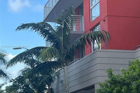 Condo in Doral, Florida, 3 bedrooms  № 2038021 - photo 29