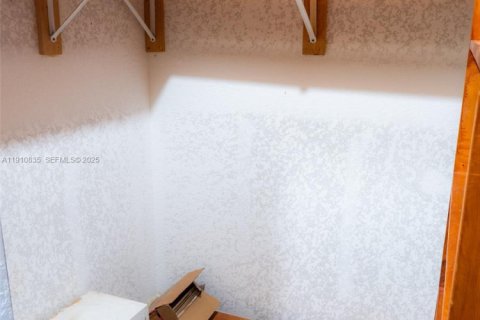 Condominio en venta en Miami, Florida, 2 dormitorios, 79.52 m2 № 1987681 - foto 8