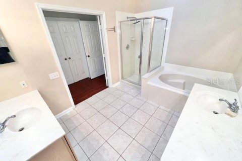 House in Lake Mary, Florida 3 bedrooms, 189.71 sq.m. № 2376828 - photo 12