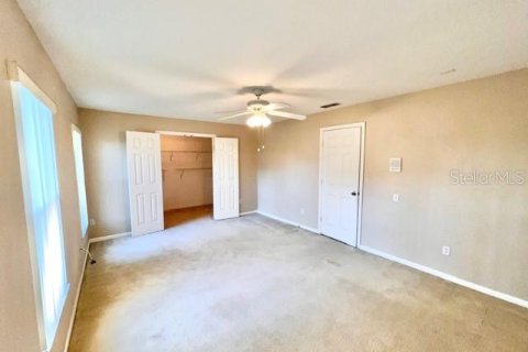 House in Lake Mary, Florida 3 bedrooms, 189.71 sq.m. № 2376828 - photo 16
