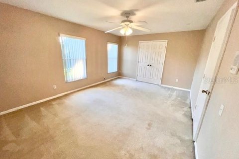 House in Lake Mary, Florida 3 bedrooms, 189.71 sq.m. № 2376828 - photo 15