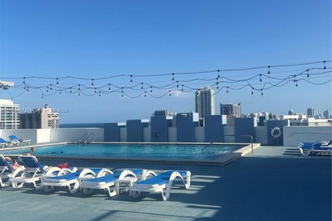 Condo in Miami Beach, Florida, 1 bedroom  № 1868742 - photo 22
