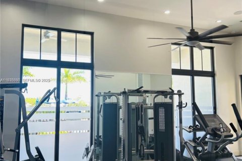 Townhouse in Miami, Florida 3 bedrooms, 124.02 sq.m. № 1994595 - photo 13