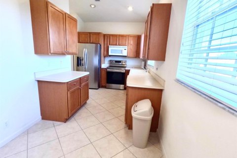Touwnhouse à vendre à Port St. Lucie, Floride: 3 chambres, 173.36 m2 № 2254315 - photo 18