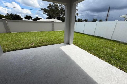 Villa ou maison à louer à Palmetto, Floride: 4 chambres, 168.99 m2 № 2408267 - photo 28