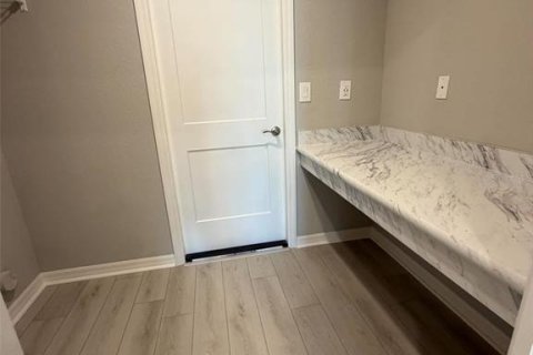 Villa ou maison à louer à Palmetto, Floride: 4 chambres, 168.99 m2 № 2408267 - photo 21