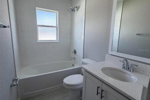 Villa ou maison à louer à Palmetto, Floride: 4 chambres, 168.99 m2 № 2408267 - photo 14