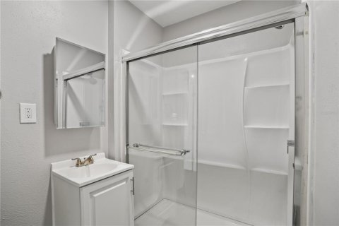 Immobilier commercial à vendre à Largo, Floride: 3 chambres, 78.6 m2 № 2314814 - photo 15