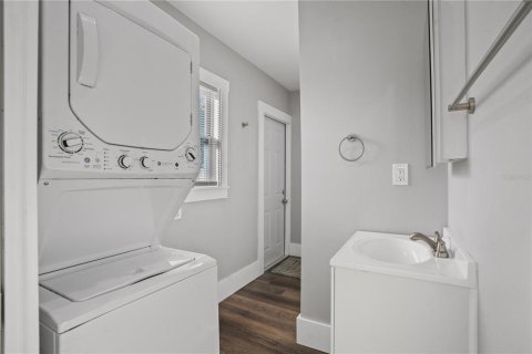 Immobilier commercial à vendre à Largo, Floride: 3 chambres, 78.6 m2 № 2314814 - photo 18