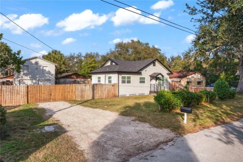 Immobilier commercial à vendre à Largo, Floride: 3 chambres, 78.6 m2 № 2314814 - photo 3
