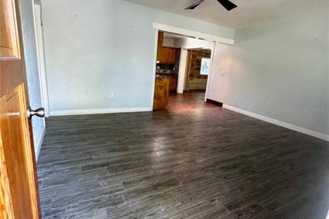 Villa ou maison à vendre à Orlando, Floride: 3 chambres, 123.19 m2 № 1886724 - photo 5