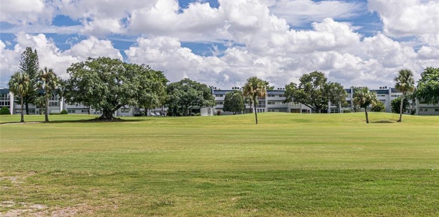 Condo in Margate, Florida, 2 bedrooms  № 1182787