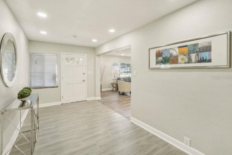 Casa en venta en Largo, Florida, 4 dormitorios, 167.22 m2 № 1767176 - foto 11