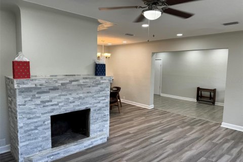 Casa en venta en Largo, Florida, 4 dormitorios, 167.22 m2 № 1767176 - foto 16