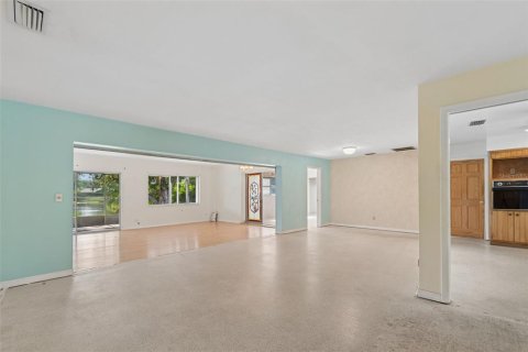Casa en venta en Largo, Florida, 3 dormitorios, 171.78 m2 № 2222980 - foto 5