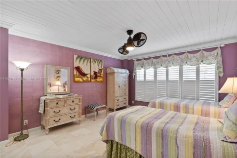 Condo in Fort Lauderdale, Florida, 3 bedrooms  № 2012655 - photo 30