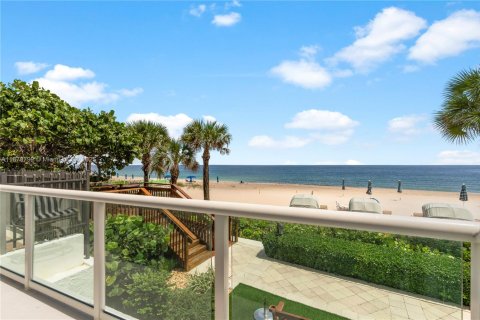 Condo in Fort Lauderdale, Florida, 3 bedrooms  № 2012655 - photo 6