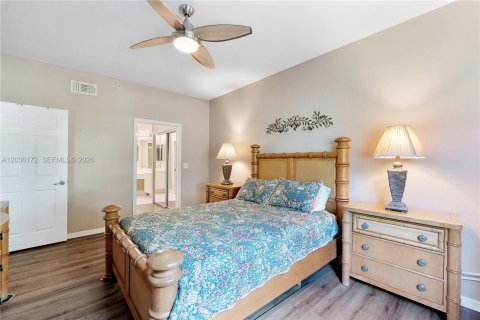 Condo in Tamarac, Florida, 2 bedrooms  № 2086207 - photo 29