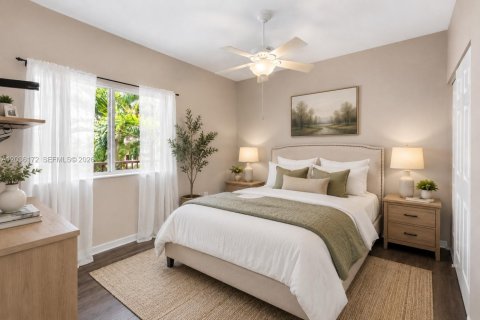 Condo in Tamarac, Florida, 2 bedrooms  № 2086207 - photo 6