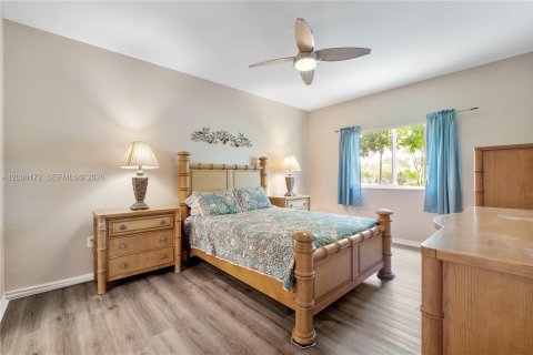 Condo in Tamarac, Florida, 2 bedrooms  № 2086207 - photo 28