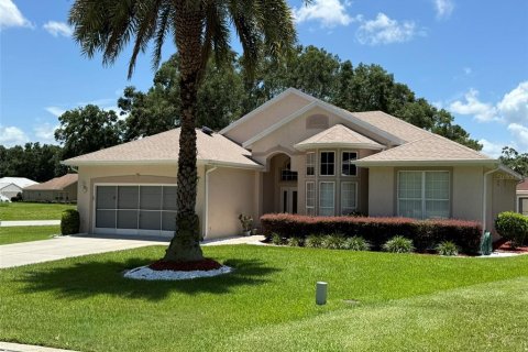 Villa ou maison à vendre à Ocala, Floride: 3 chambres, 193.42 m2 № 1840253 - photo 1