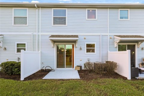 Touwnhouse à vendre à Kissimmee, Floride: 3 chambres, 166.95 m2 № 2207199 - photo 26