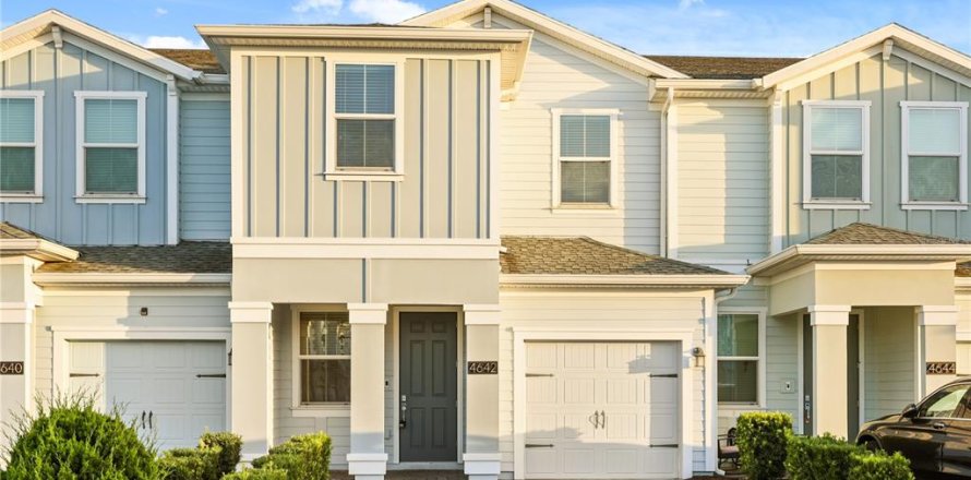 Touwnhouse à Kissimmee, Floride 3 chambres, 166.95 m2 № 2207199