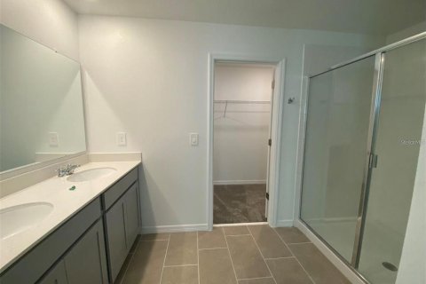 Casa en alquiler en Haines City, Florida, 5 dormitorios, 205.78 m2 № 1914073 - foto 15