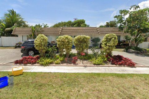 Casa en alquiler en Boca Raton, Florida, 3 dormitorios, 234.86 m2 № 1210288 - foto 1