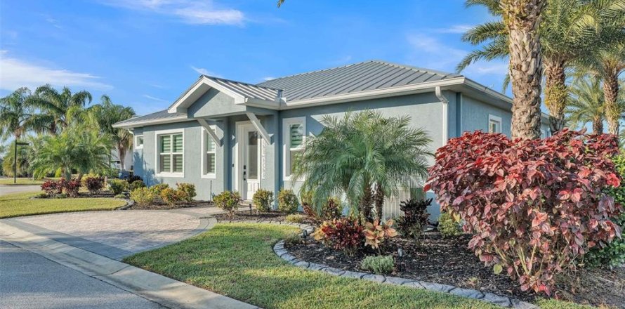 Casa en Polk City, Florida 2 dormitorios, 155.05 m2 № 1758187